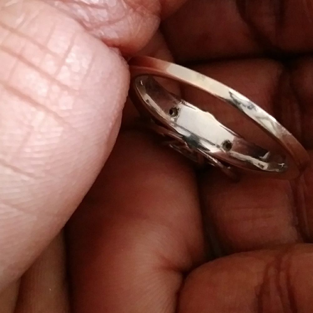 Real 10kt Gold Diamonds Ring#SOLD - Picture 5 of 5